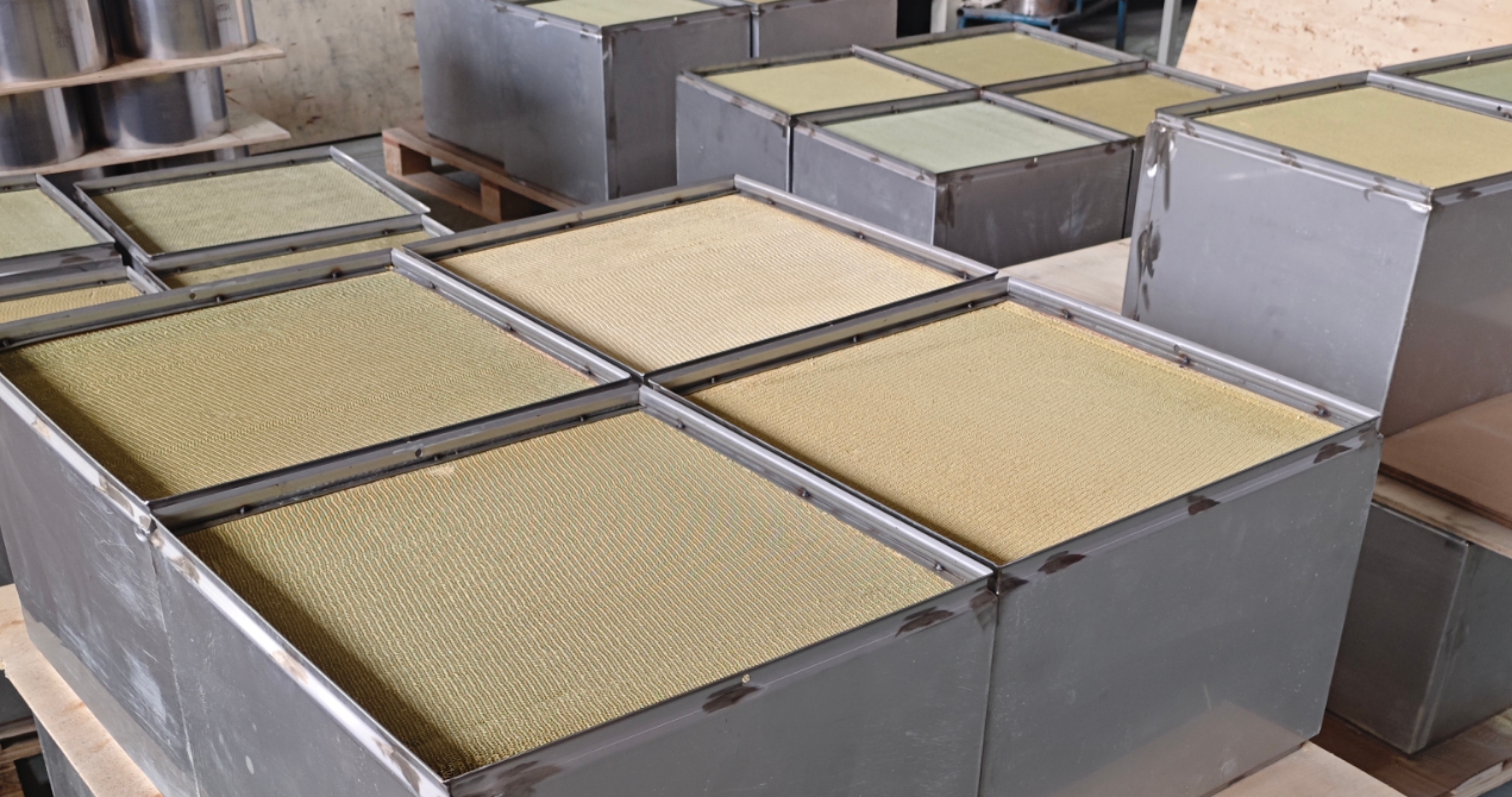 Şirketin en son blog yazıları Havacılık Hava Temizliği: Zorlu Yüksek Yükseklik Ortamlarında Ozon Bozumu Katalizörlerinin Istikrarı ve Güvenlik Standartları