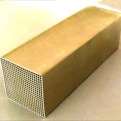 satın al Ekstruder Petek Katalizör Desteği Alümina Hücre Yoğunluğu 300 400 600 Çevrimiçi üretim